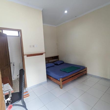 Rumah Pagar Merah Homestay Jogyakarta Zewnętrze zdjęcie
